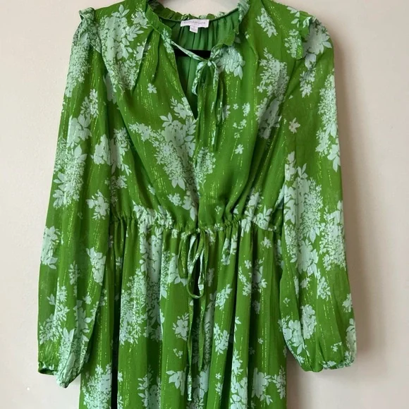 Sugarlips Kelly Green Floral Split Frilled Tie Neck Tiered Long Sleeve Dress - Picture 6 of 16